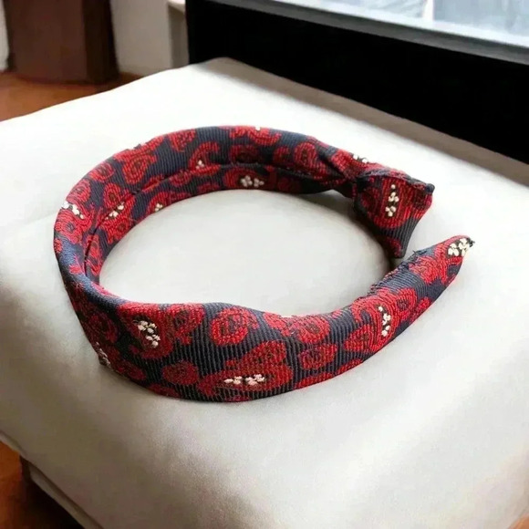 Americana Paisley Printed Handcrafted Headband Upcycled Hair Accessory - Picture 2 of 9